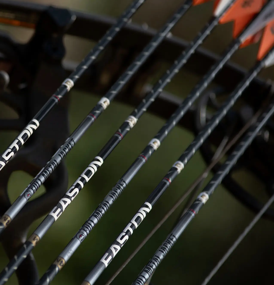 Easton 4mm Axis Fletched Arrows 6pack